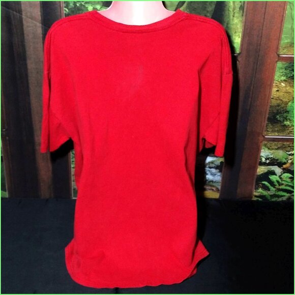 XL Radio City Music Hall Red Christmas Spectacular Short Sleeve Tee Shirt - Picture 2 of 5